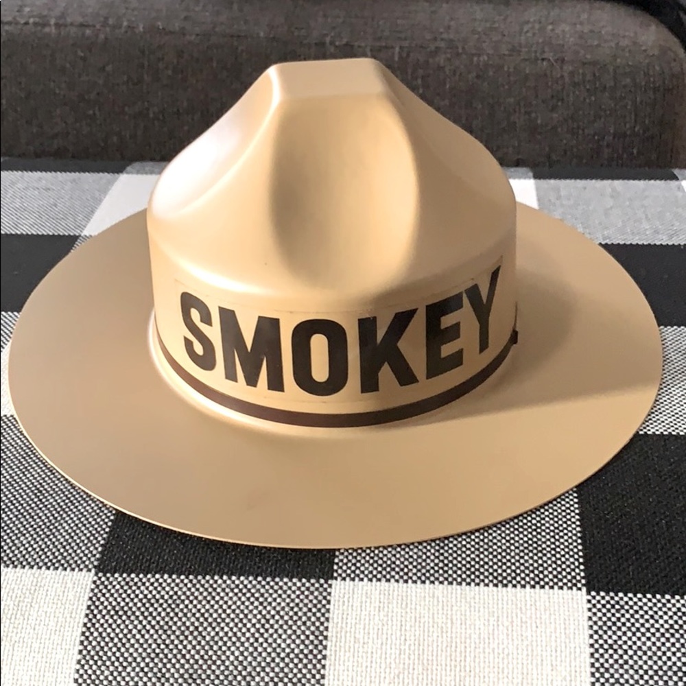 Vintage Smokey The Bear Hat